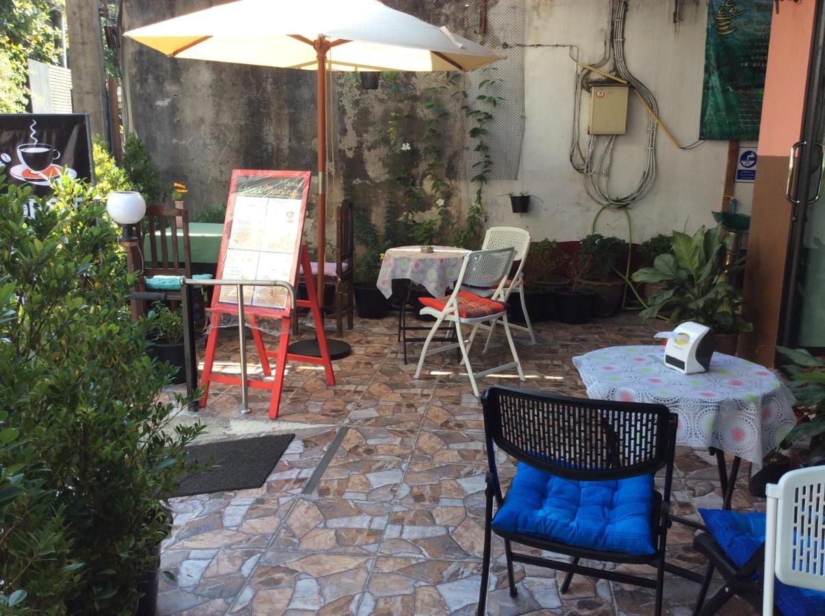 Hotel V.I.P. House Chiang Mai Exterior foto